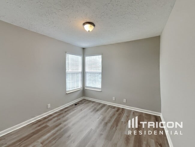 Building Photo - 1022 Ridge Trail