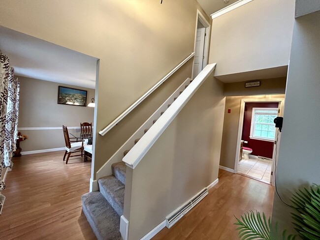 Building Photo - 35 Fox Meadow Dr