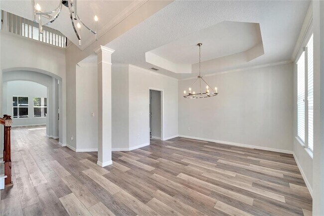 Building Photo - 5604 Skimmer Dr