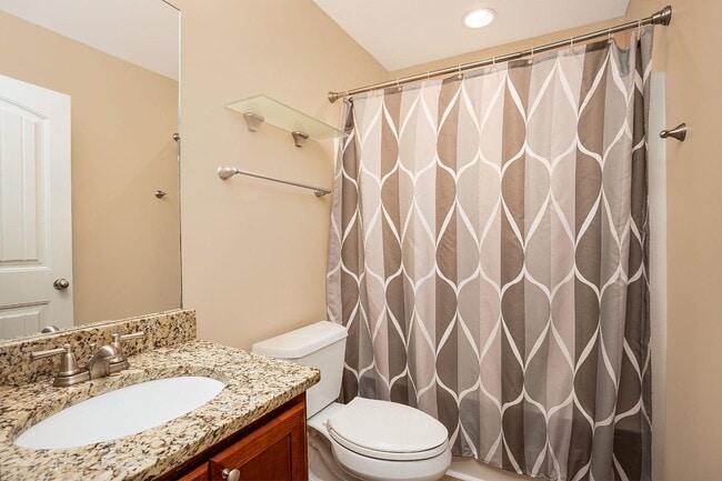 Building Photo - 2469 Waterstone Cir
