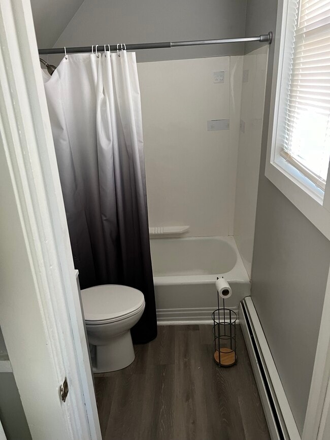 Unit 2 - 48 Clinton Ave