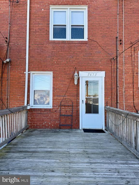 Building Photo - 3613 Parkdale Ave