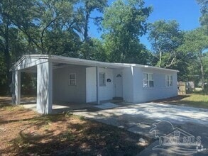 Building Photo - 801 E Fairfield Dr