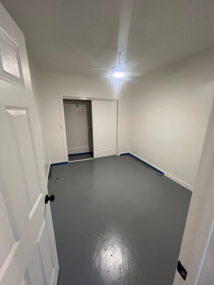 Building Photo - 8119 McNulty Ave