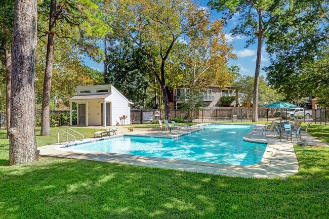 Building Photo - 12625 Memorial Dr