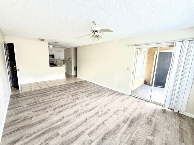 Building Photo - 1 Bedroom Condo for Rent – Orlando