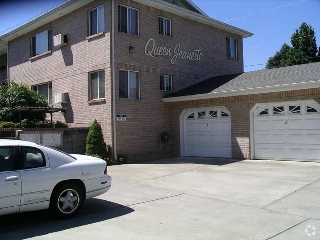 Building Photo - Queen Jeanette Apartments