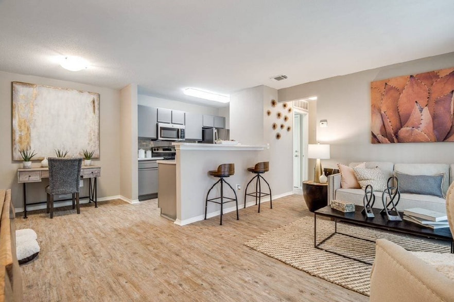 Interior Photo - Park at Spring Creek