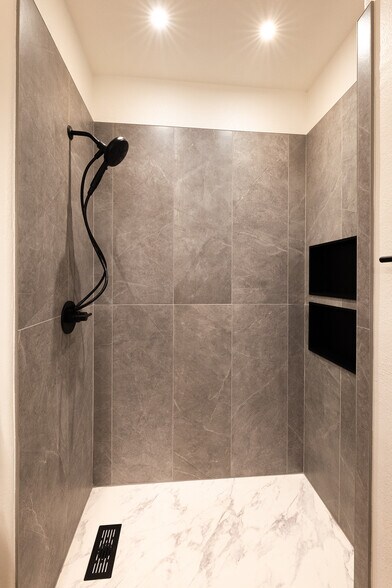 Building Photo - 10810 W 63rd Ave