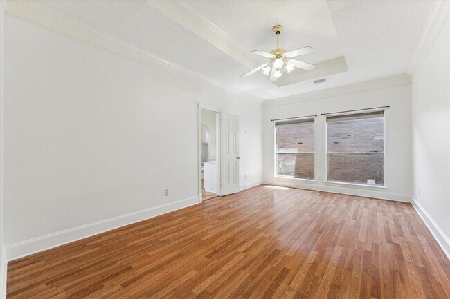 Building Photo - 1339 Parkway Ct