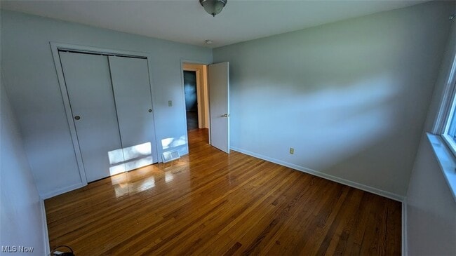 Building Photo - 523 Harris Rd