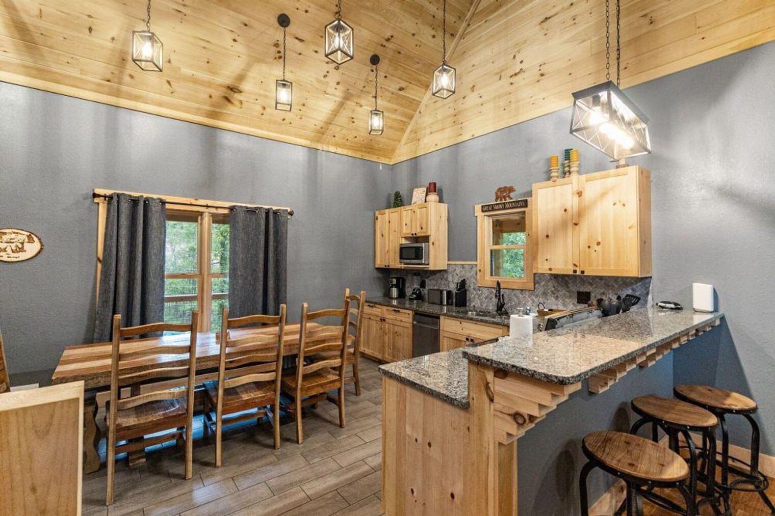 Building Photo - 2485 Waldens Creek Rd