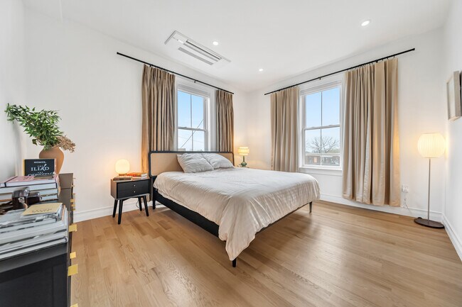 Building Photo - 57 Grampian Way