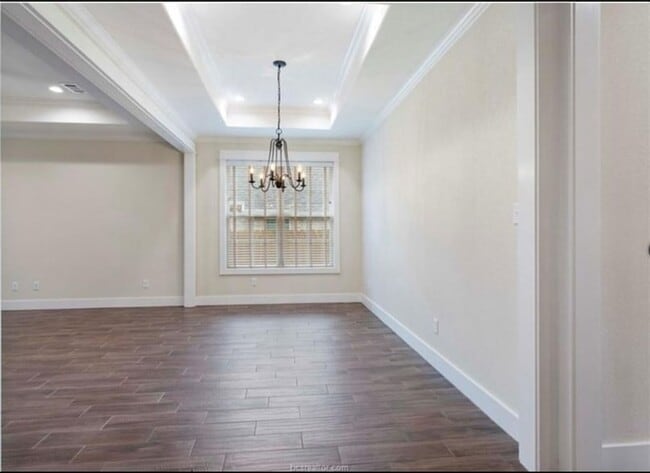 Building Photo - 4002 Heru Ct
