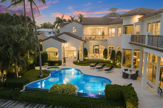 Building Photo - 408 Fisher Ln