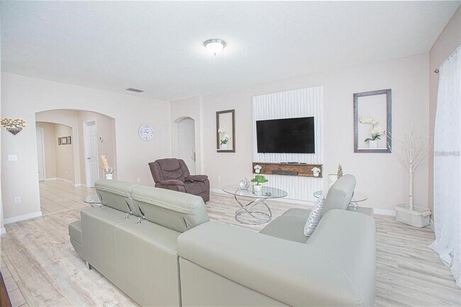 Building Photo - 3034 Morton Way