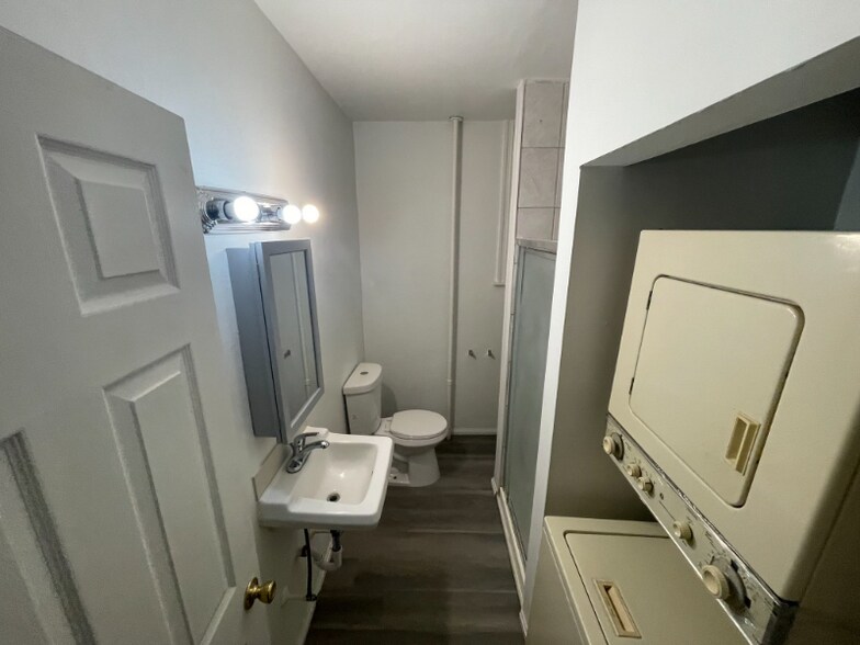 Building Photo - 134 S Franklin St