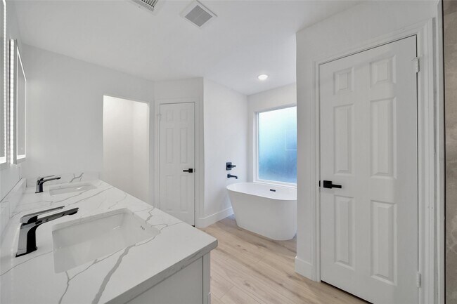 Building Photo - 1314 Stependale Dr