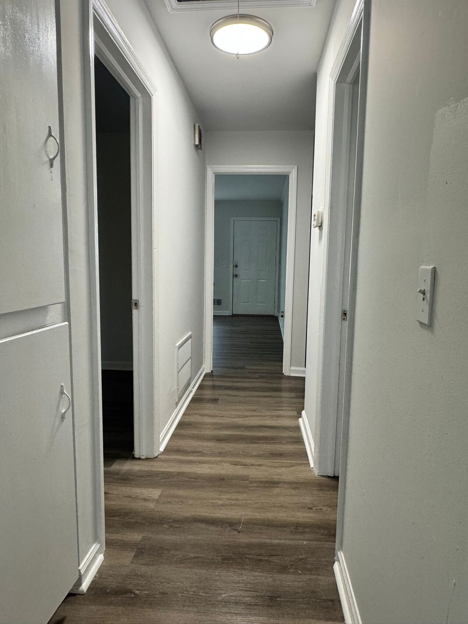 Hall way - 416 West Lakeside avenue