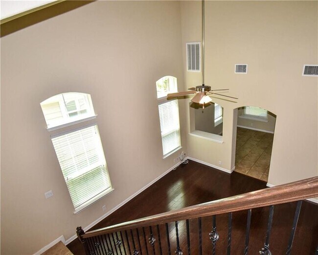 Building Photo - 8548 White Ibis Dr