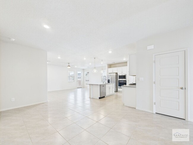 Building Photo - Brand New DR Horton Home Available Now