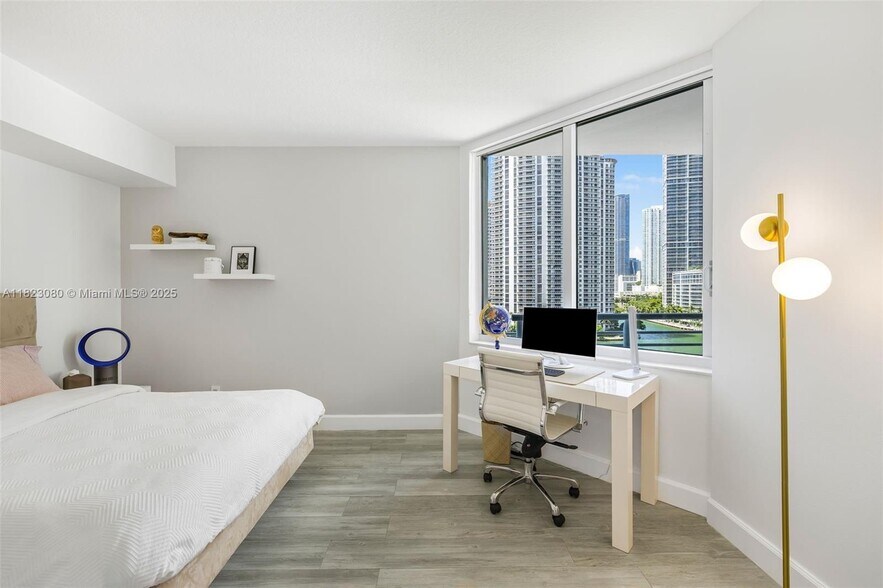 Building Photo - 325 S Biscayne Blvd