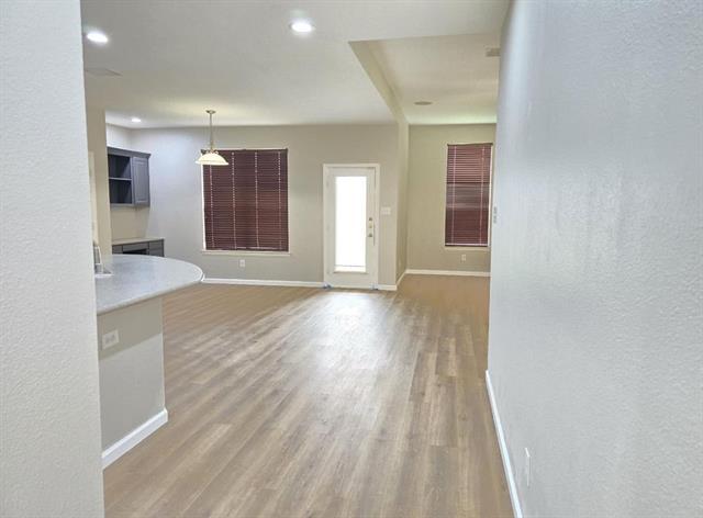 Building Photo - 5916 Summerwood Dr