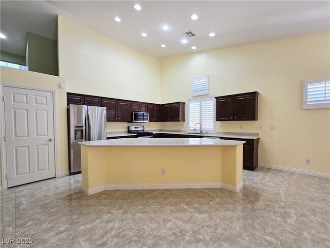 Building Photo - 6301 Heather Creek Pl