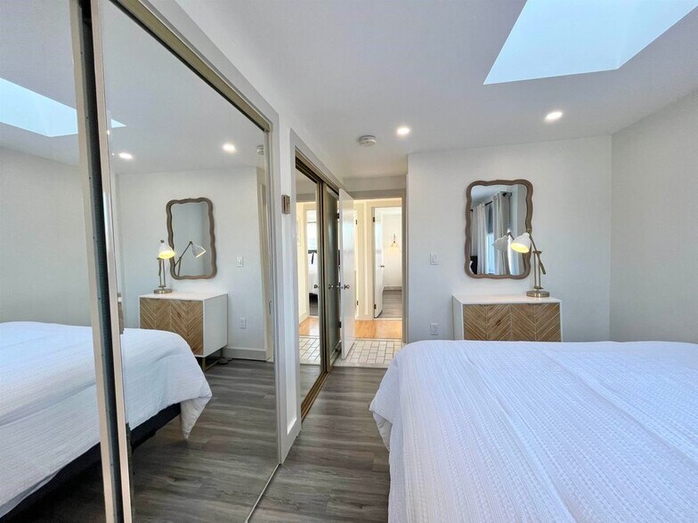 Building Photo - 1497 Ocean-3rd Floor