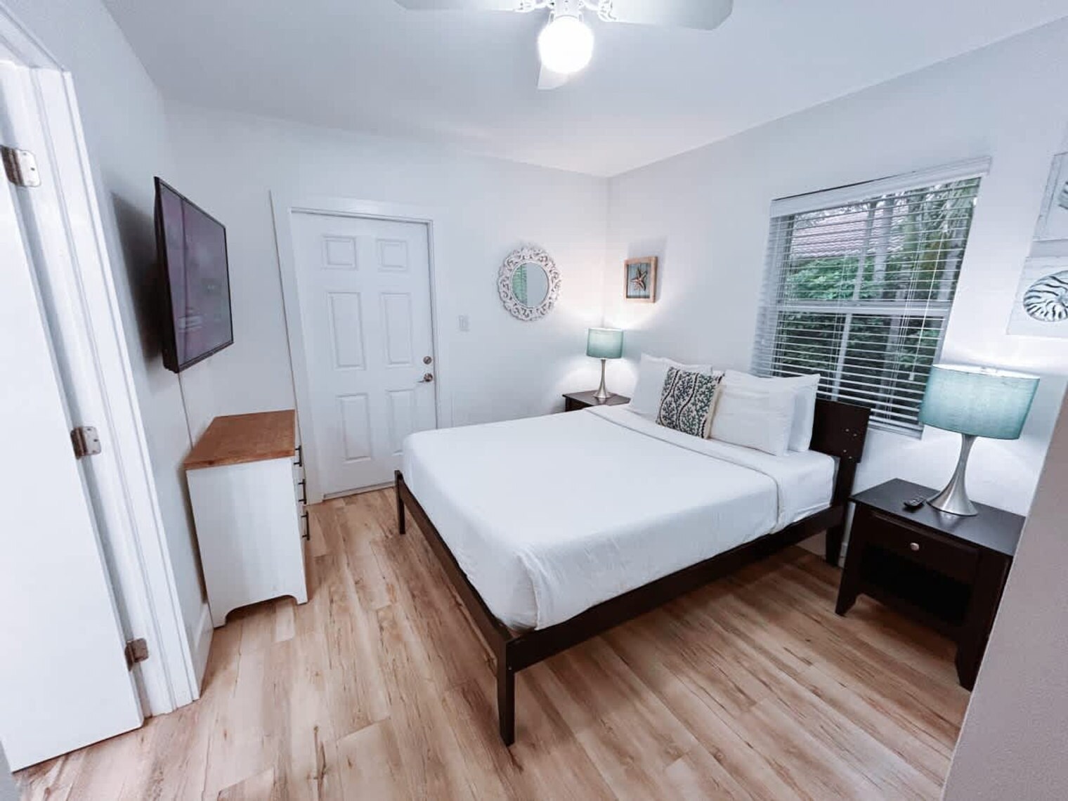 Building Photo - 3316 SE 4th St