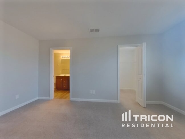 Building Photo - 1413 Kobuk Vly Ct