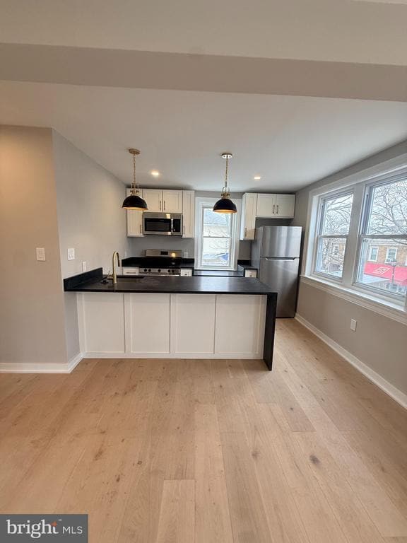 Building Photo - 258 Haverford Ave