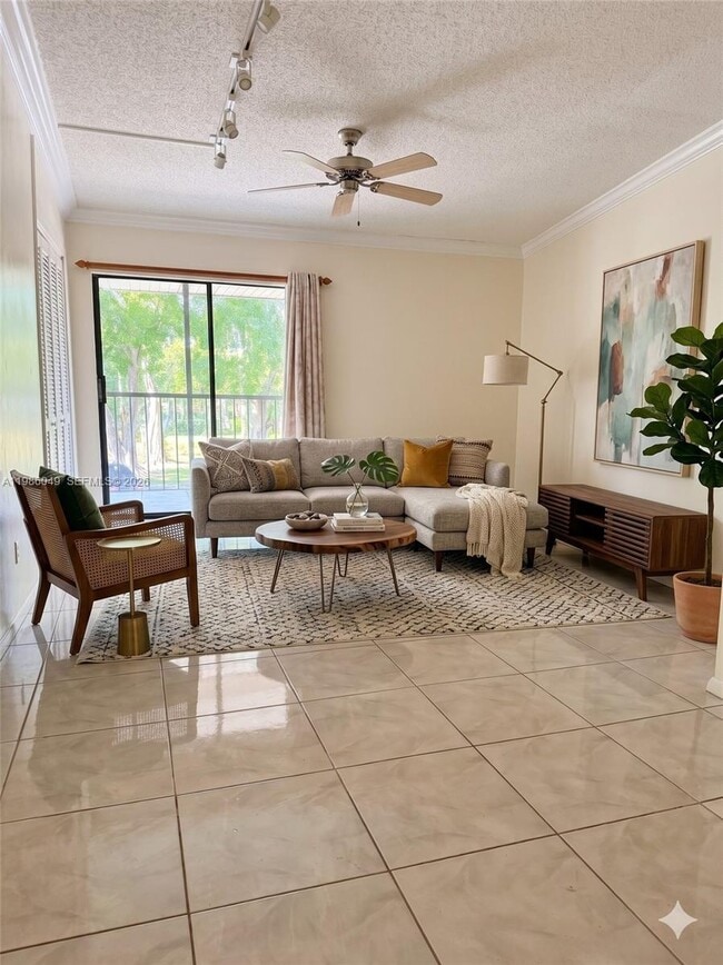 Building Photo - 15500 Lakes of Delray Blvd