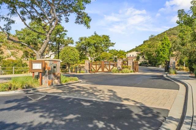 Building Photo - 1152 Via Vera Cruz