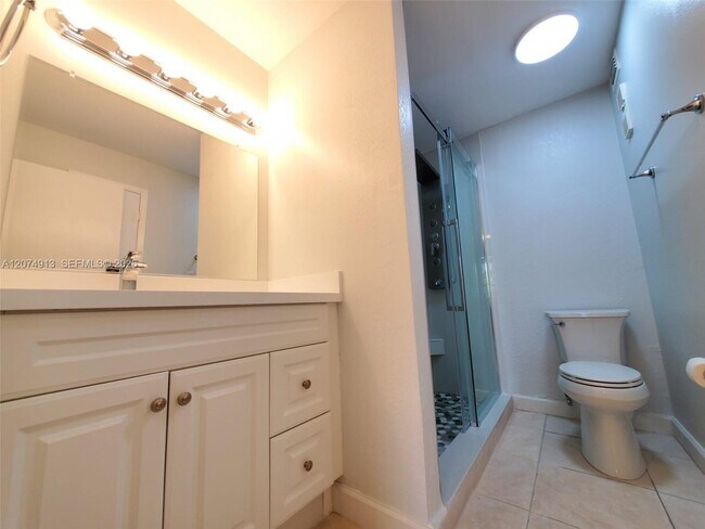 Building Photo - 15591 SW 105th Terrace