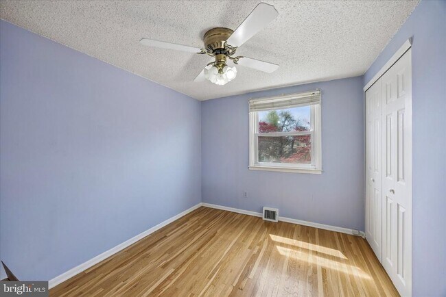 Building Photo - 805 Selma St