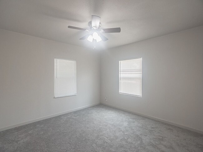 Building Photo - Phenomenally Beautiful FOUR bedroom TWO bath, Newly Remodeled Home! AVAILABLE RENT TO OWN!!