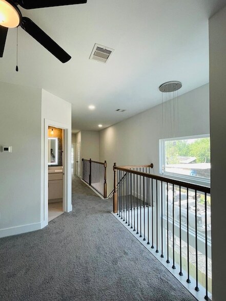 Building Photo - 7931 Fowlie St