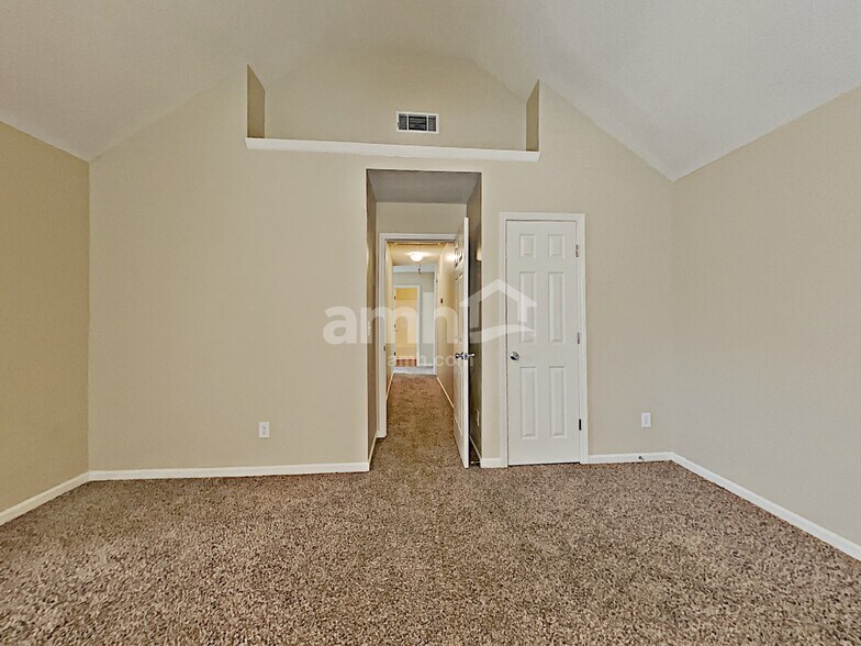 Building Photo - 1124 Stepping Stone Ln