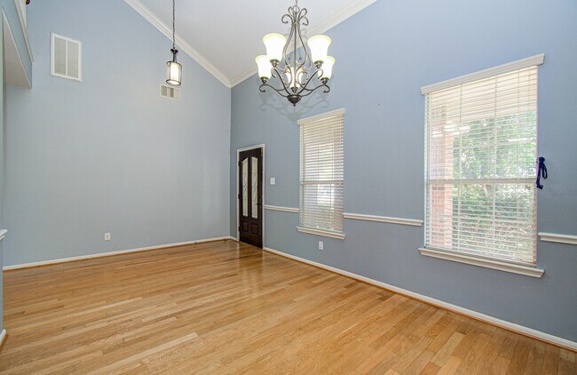 Building Photo - 6307 S Wintersage Ln