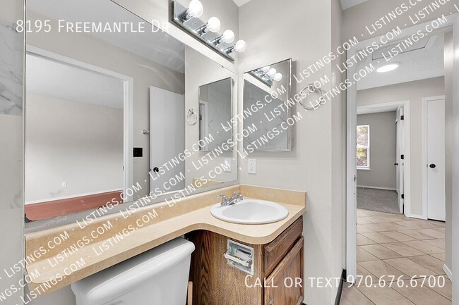 Building Photo - 8195 Freemantle Dr