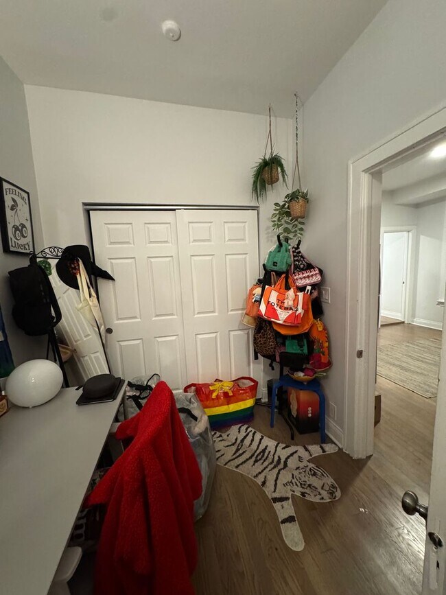 Building Photo - AM-Clifton LLC