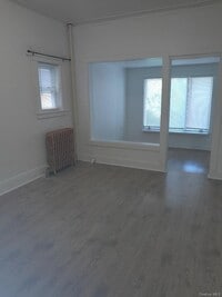 Building Photo - 91-52 91st St