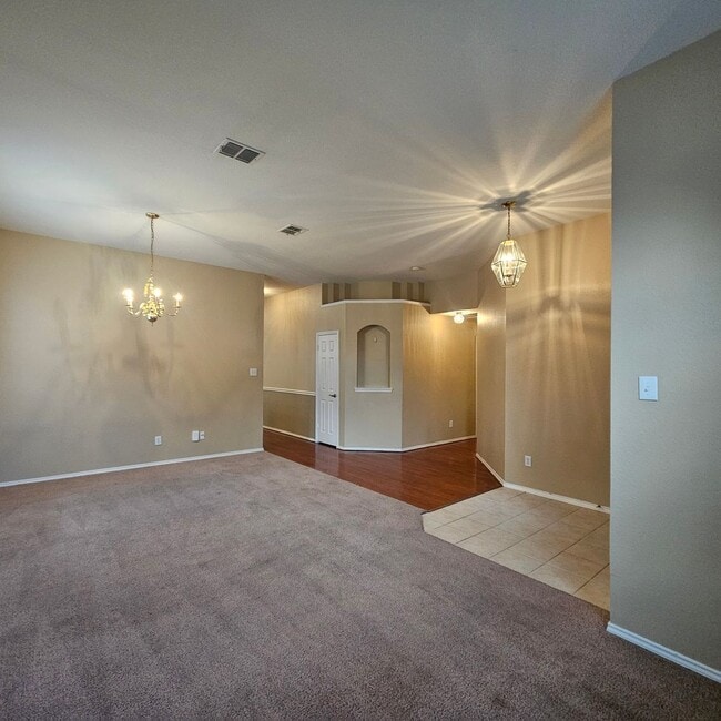 Building Photo - Pine Ridge Estates