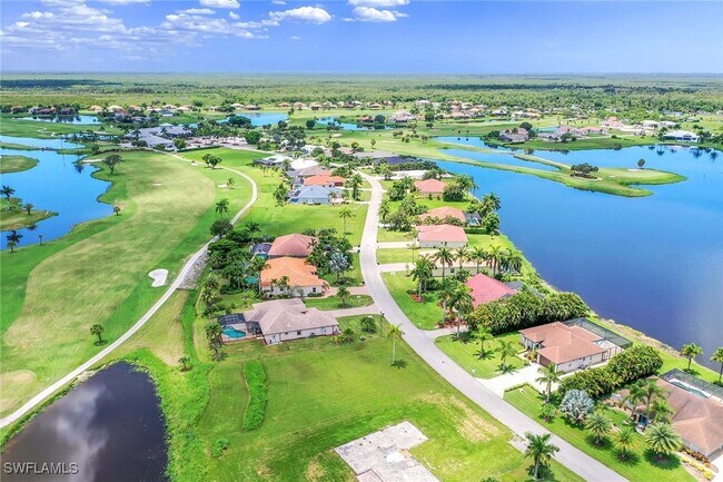 Building Photo - 18457 Royal Hammock Blvd