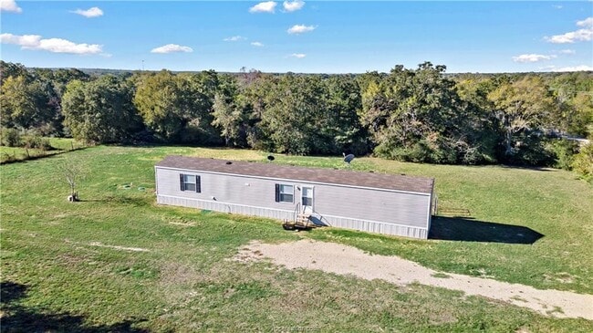 Building Photo - 3933 Graham Rd N