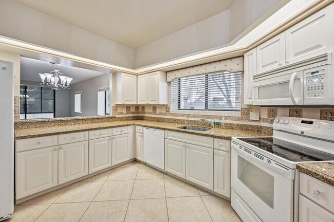 Building Photo - 1103 Duncan Cir