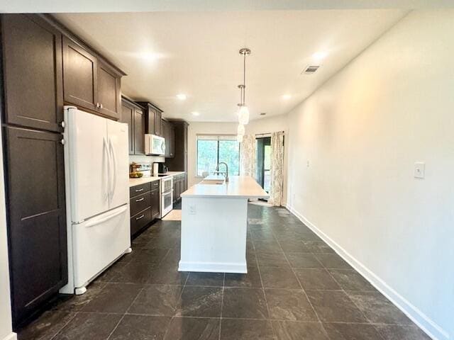 Building Photo - 155 Gleneagles Dr