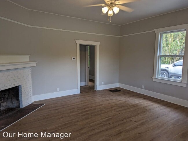 Building Photo - 1 br, 1 bath House - 1150 E New York Ave