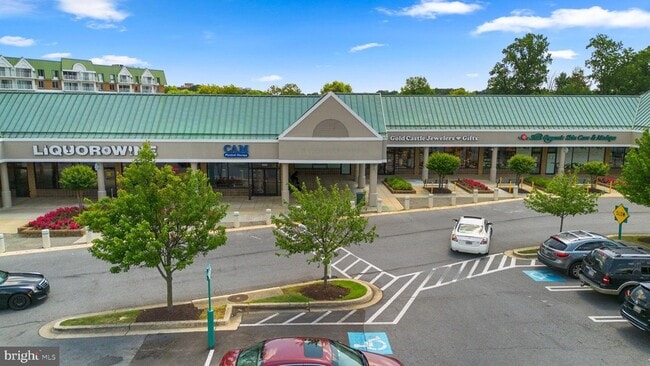 Building Photo - 15316 Pine Orchard Dr